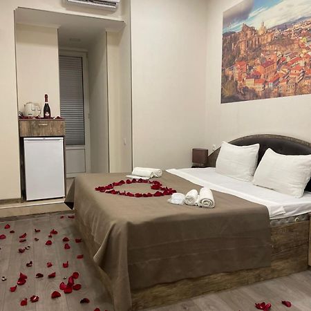 Sweet Rooms Inn Tbilisi Zewnętrze zdjęcie