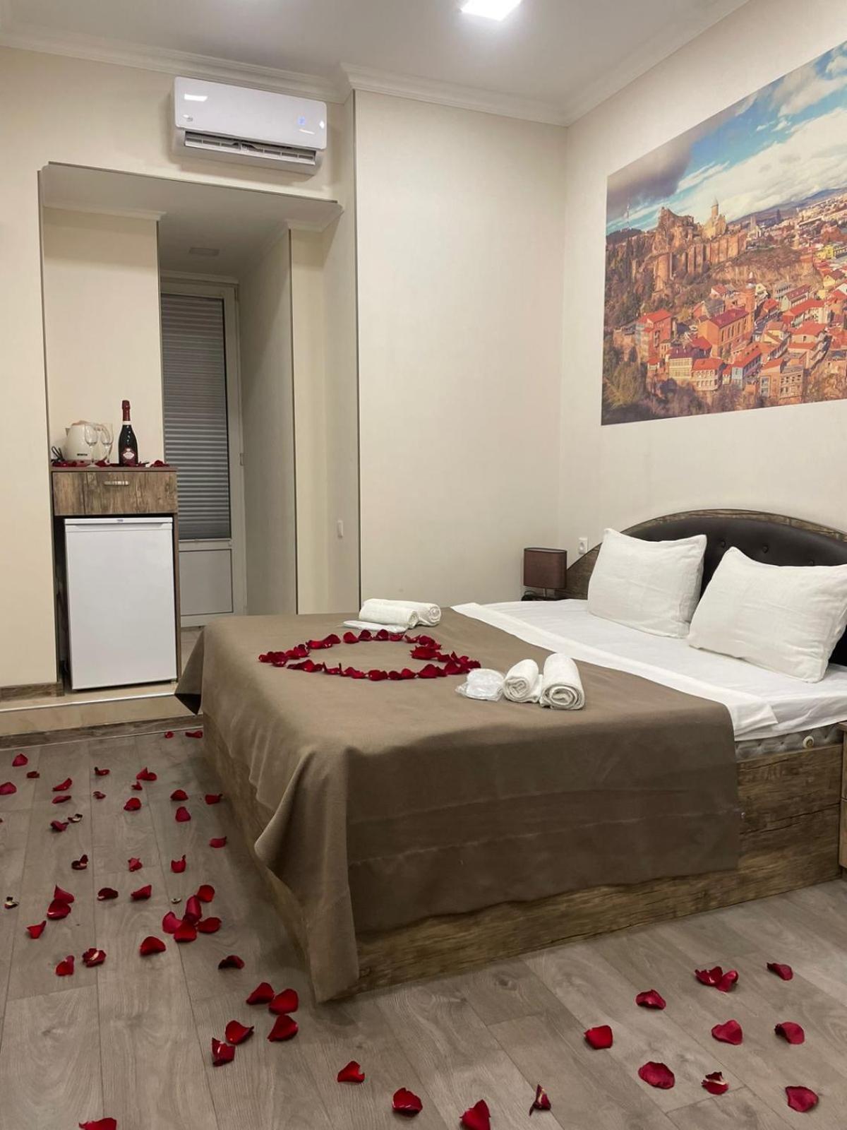 Sweet Rooms Inn Tbilisi Zewnętrze zdjęcie