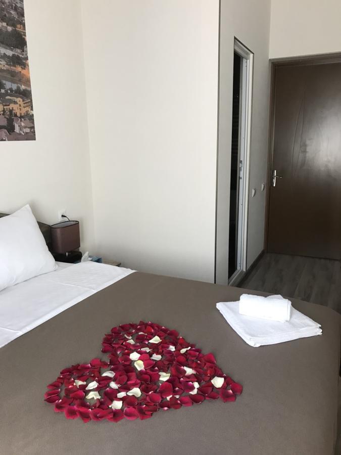 Sweet Rooms Inn Tbilisi Zewnętrze zdjęcie