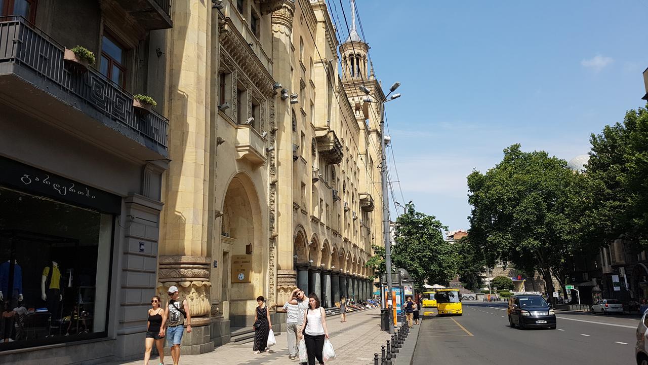 Sweet Rooms Inn Tbilisi Zewnętrze zdjęcie