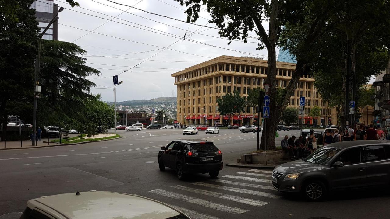 Sweet Rooms Inn Tbilisi Zewnętrze zdjęcie